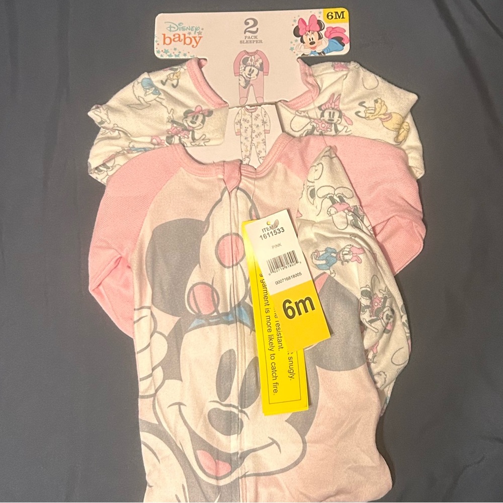 NWT Minnie mouse Footy pajamas 6 months